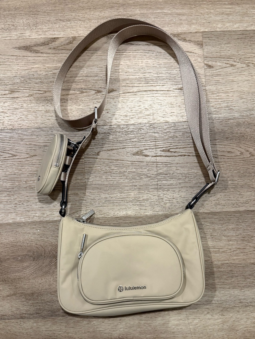 lululemon athletica Crossbody Bag with nano pouch Trench